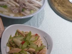 -盐帮食坊•小河帮川菜(四川师大店)