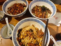 -沪西老弄堂面馆(定西路店)