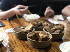 -万和春排骨砂锅米饭(湖北路店)