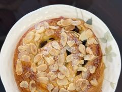 杏仁蜗牛卷-BHG Bakery(北京SKP店)