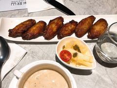 蒜香鸡中翅-半秋山西餐厅(宜昌大洋店)