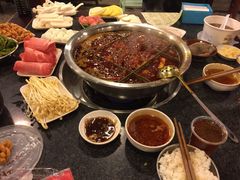 -邓莽子老火锅(中兴路总店)