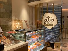 面包甜点陈列柜-自助山(合和中心商场店)