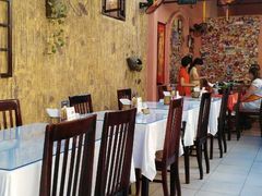 -Lanterns Vietnamese Restaurant