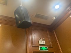 -山明水秀大饭店