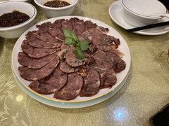 -鹤乡东北菜(崮山路店)