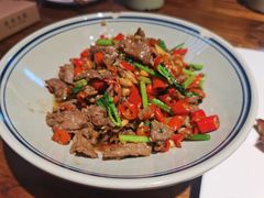 小炒黄牛肉-瓦房食代·四合院湘菜馆(坂田店)