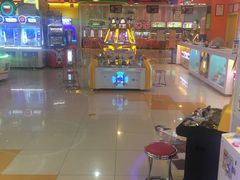 -汤姆熊欢乐世界(红博会展购物广场店)