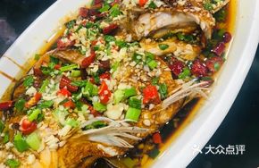 Flavorful Garlic Mud Carp