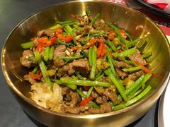 金碗黄牛肉-红钳侠小龙虾·烧烤(中赢康康谷店)