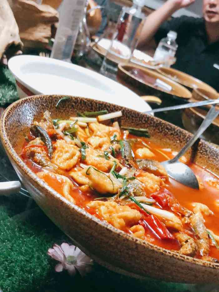 汤锅大王(新平曹苏黄牛汤锅有限公司)-"周末去哀牢山骑行,从山上下来