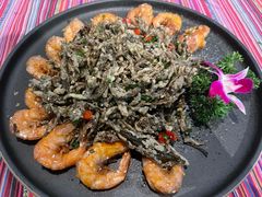 -香巴拉云南餐厅(华莱坞店)