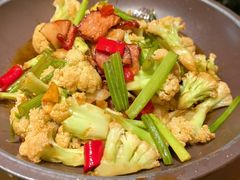 -经典老菜坊·开封灌汤包(火车站店)