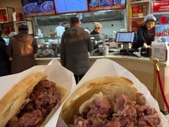 -闫家驴肉老店(华电一校店)