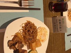 -东华假日酒店自助餐