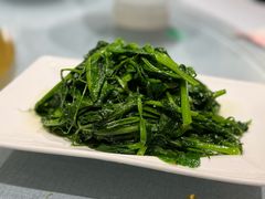 豌豆尖-四川孙鲶鱼·现炒传统川菜(牡丹园店)