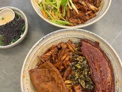 -梅溪·小伙子干挑面(安吉总店)