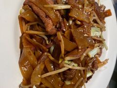 -新大咀港式茶餐厅(宝山万达店)