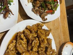 -超越海鲜屋(飞龙物业店)