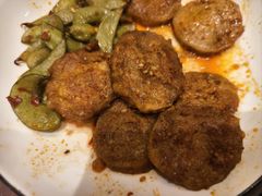 -花蝴蝶·辣食研究所(昭萍店)