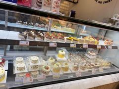 -罗森尼娜(解放西路店)