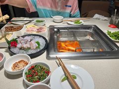 -海底捞火锅鲜切牛肉主题店(长寿路店)