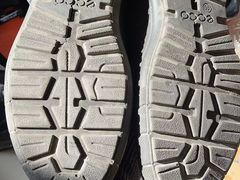 -京伟修鞋洗鞋奢侈品皮具护理店