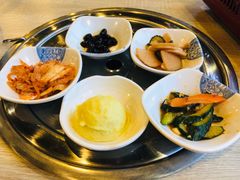 配菜-郑阿姨的家·이모네·韩料&烤肉(武川路店)