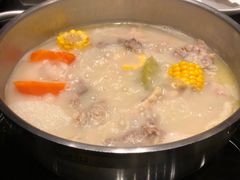 澳门鸡脚猪骨煲-官也街澳门火锅(新源里店)
