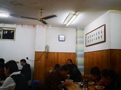 大堂-老字号贾家肉丸糊辣汤(光明巷店)