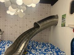 -涨巢·潮玩水疗局