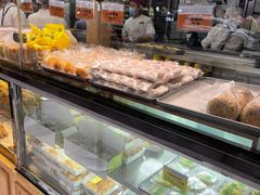 面包甜点陈列柜-鲍师傅糕点(春熙路店)