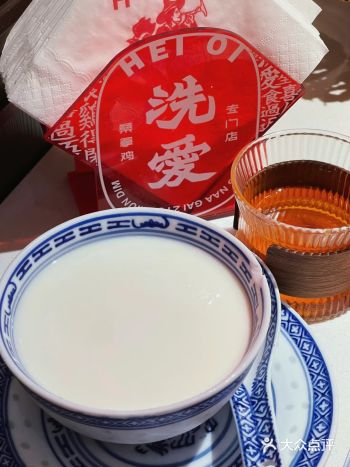 在温州，美食的版图又添新成员——洗爱顺德桑拿鸡