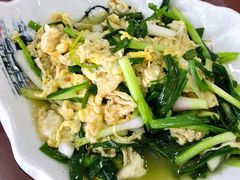 -撒拉人家.酸菜牦牛肉火锅