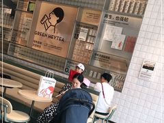 -喜茶(深圳海岸城店)