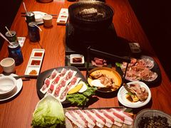 -山之屋炭火烧肉·生啤畅饮(大朗万科中央公园店)