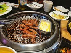 -木槿花韩式炭烤·熟成肉工坊(孙文东路店)