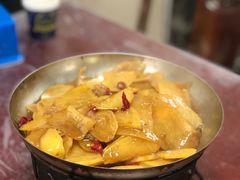 干锅土豆-佳佳麻辣烧菜馆