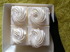 -御蝶坊生日蛋糕KNAC(创业店)