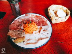 -羽深肉铺 Steak & Wine