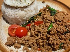 泰式罗勒猪肉饭-WOKKA by艮上(中海环宇荟店)