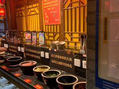 自助调料区-椒香城门口重庆老火锅(宝安固戍店)