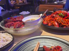 十三香小龙虾加面-红盔甲·小龙虾(定西路店)