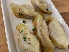 牛肉鍋貼-小姜锅贴(凤凰街店)