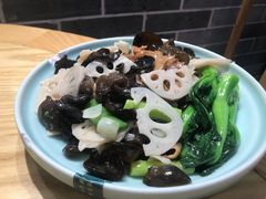 荷塘素食-德胜轩正宗顺德菜(宝安沙井会展中心店)