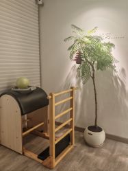 -闺蜜瑜伽·普拉提女性塑形馆