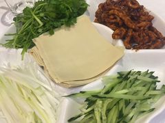 -关东风老北方菜馆(桂芳园店)