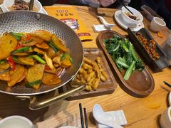 -隔壁老王·家常云南菜(花巷店)