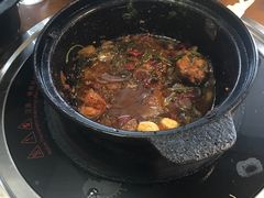 -重庆鸡公煲·青锅花椒鱼(牡丹江路店)