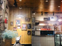-查令84号咖啡馆(金大地1912东西街店)